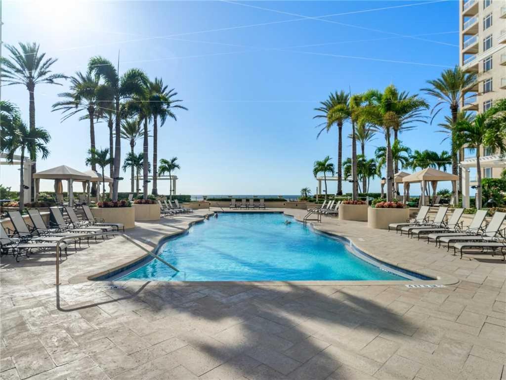 Sand Pearl 1406, 2 Bedrooms, Diamond Rated, Pool, Gym, Sleeps 6 Клиъруотър Бийч Екстериор снимка