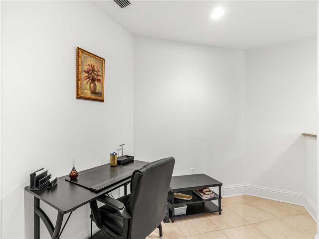Sand Pearl 1406, 2 Bedrooms, Diamond Rated, Pool, Gym, Sleeps 6 Клиъруотър Бийч Екстериор снимка